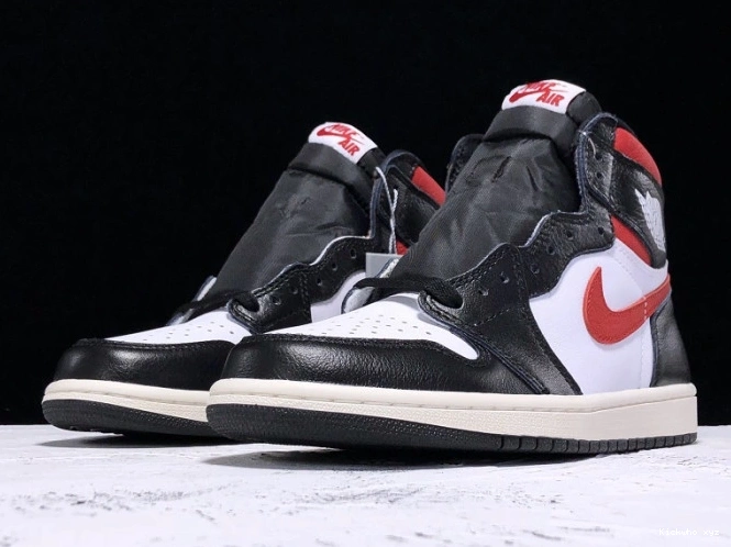 OG 1 Air Retro Red' 'Gym 061 Jordan High 555088 - 0809